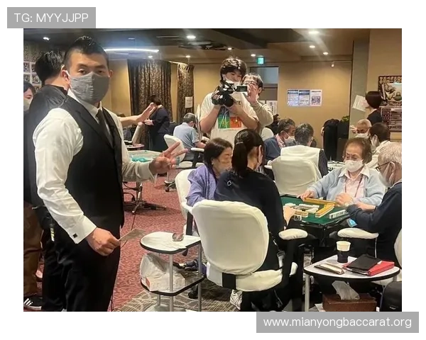 在真人视讯电游官网上体验专业的真人荷官直播,感受真实赌场氛围尽享极致娱乐体验 在真人视讯电游官网上体验专业的真人荷官直播,感受真实赌场氛围尽享极致娱乐体验